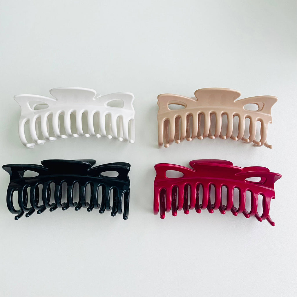 Winged Silicone Bendable Claw Clips — Faire’s First Ever
